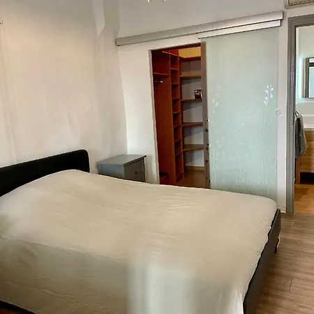 Republique - Dauder De Selva *