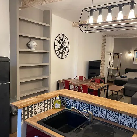 Republique - Dauder De Selva