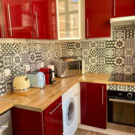 Republique - Dauder De Selva * Перпиньан